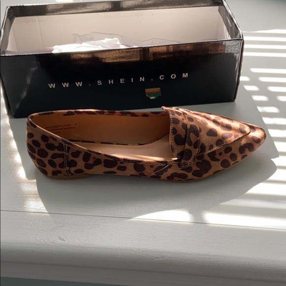 SHEIN Shoes - Shein cheetah print flats